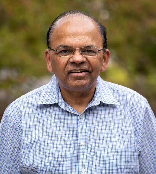 Savithramma Dinesh-Kumar headshot